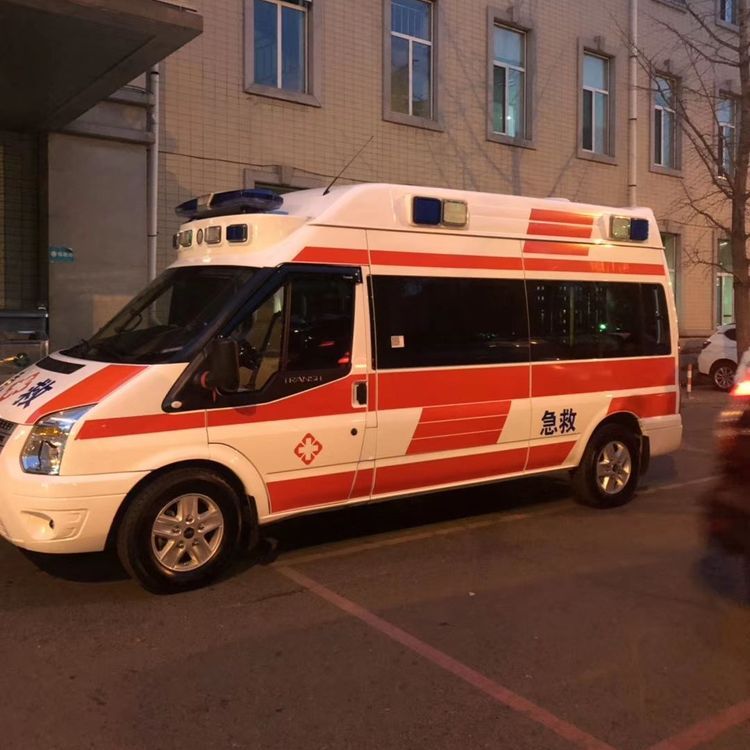 荔城夜间租赁救护车护送病人转院：安全转运的 8 大核心注意事项